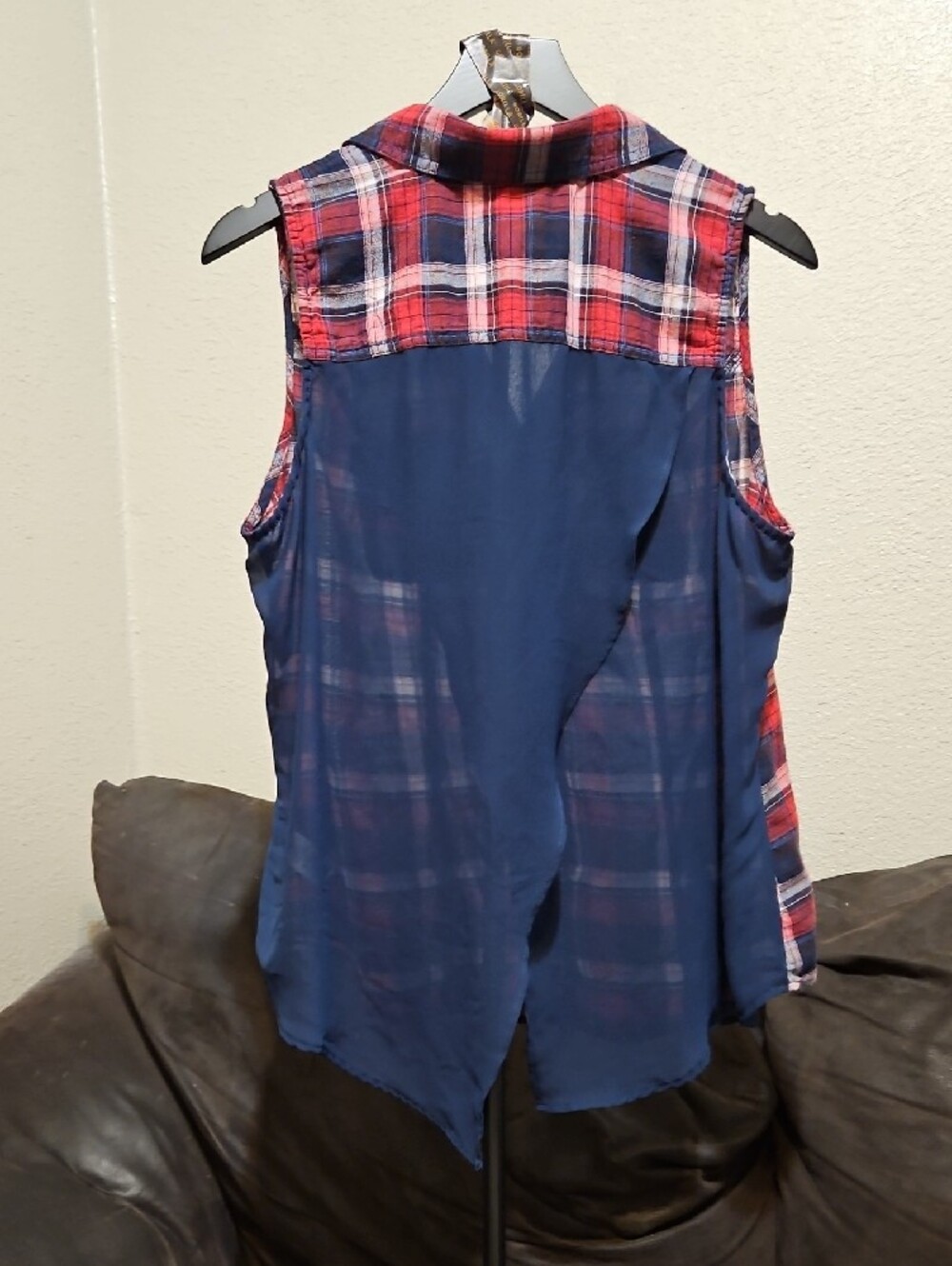 Maurices Red, Navy & White Plaid Sleeveless Button-Up Shirt - Picture 4 of 8